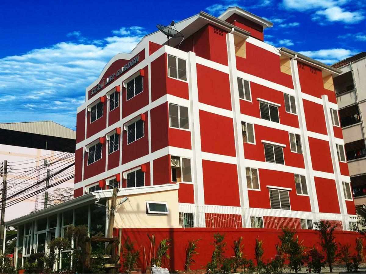 Suansin Art Garden Aparthotel Ban Lat Krachaeng Luaran gambar